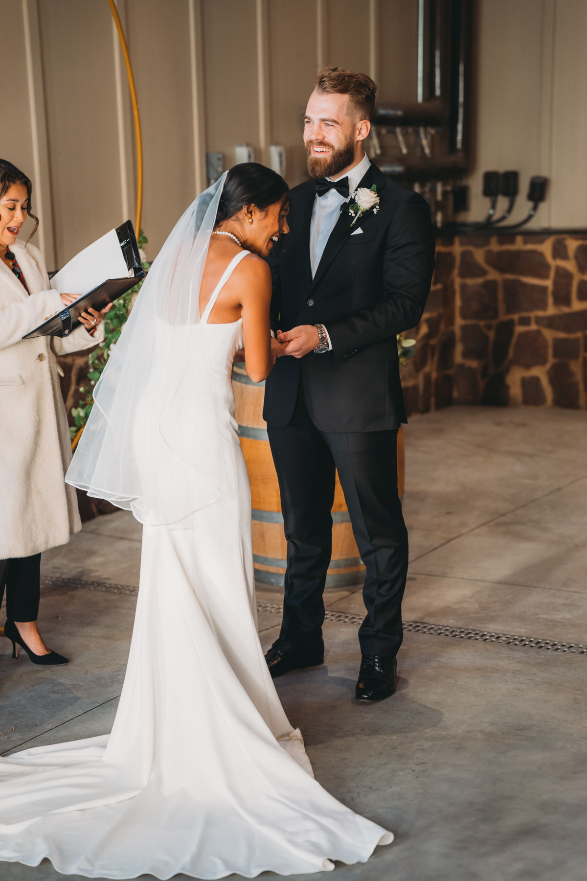 Wedding ceremony officiated by Jennifer Rueda Warnecki