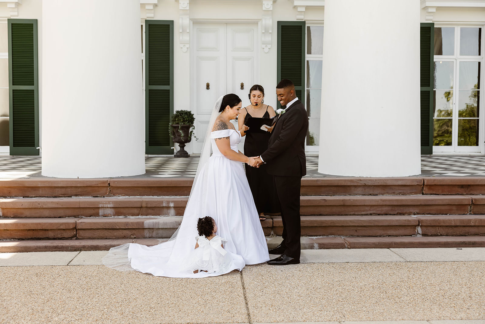 Wedding ceremony officiated by Jennifer Rueda Warnecki