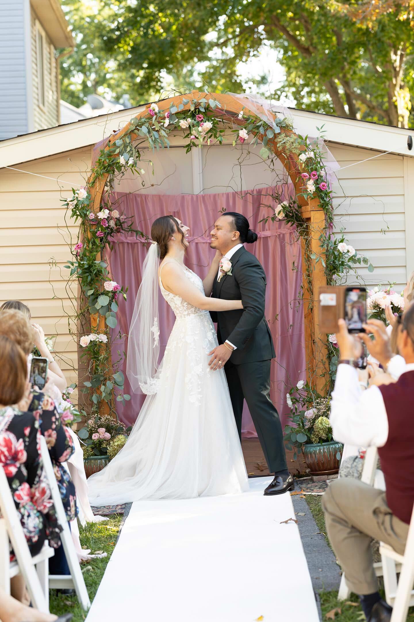 Wedding ceremony officiated by Jennifer Rueda Warnecki