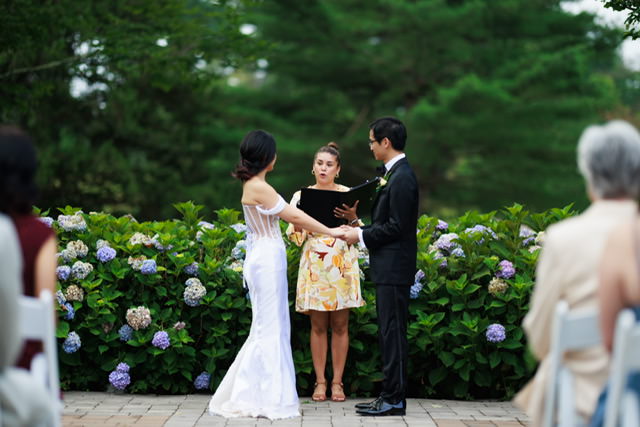 Wedding ceremony officiated by Jennifer Rueda Warnecki